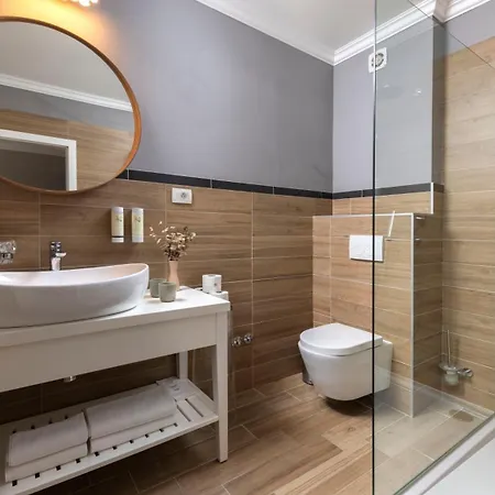 Bed & Breakfast Eola Leisure 4*