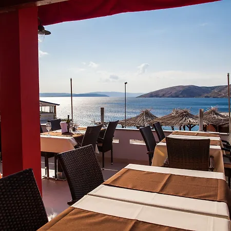 Oda ve Kahvaltı Eola Leisure