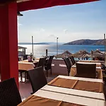 krevet i doručak Eola Leisure