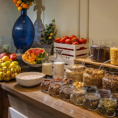 Eola Leisure Bed & Breakfast