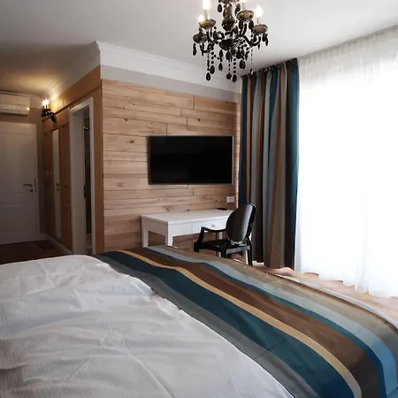 Bed & Breakfast Eola Leisure Stara Baška