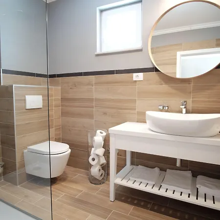 Bed & Breakfast Eola Leisure 4*