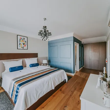 Eola Leisure Couette-café Stara Baška