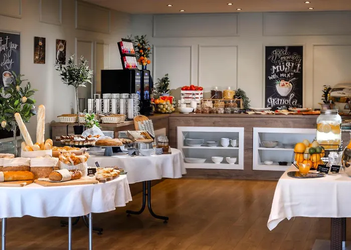 Eola Leisure 4* Stara Baška