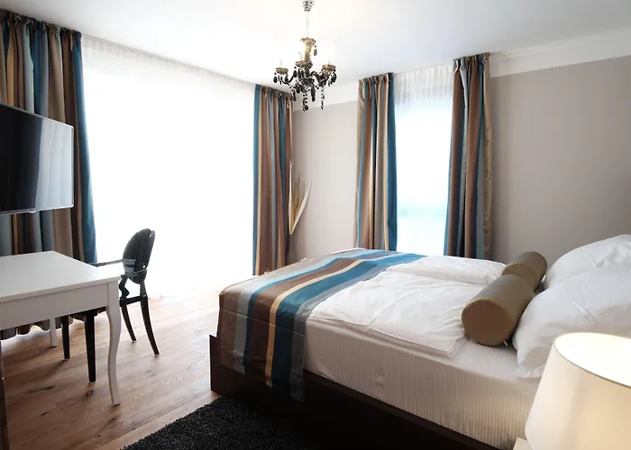 Eola Leisure 4*