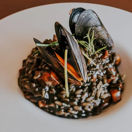 Bed and Breakfast Eola Leisure Stara Baška