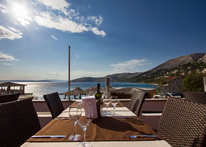 Eola Leisure 4* Stara Baška