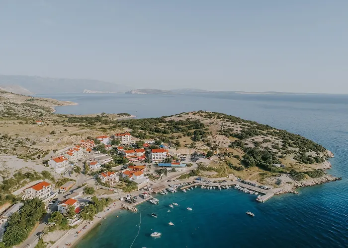 Eola Leisure Bed & Breakfast 4*